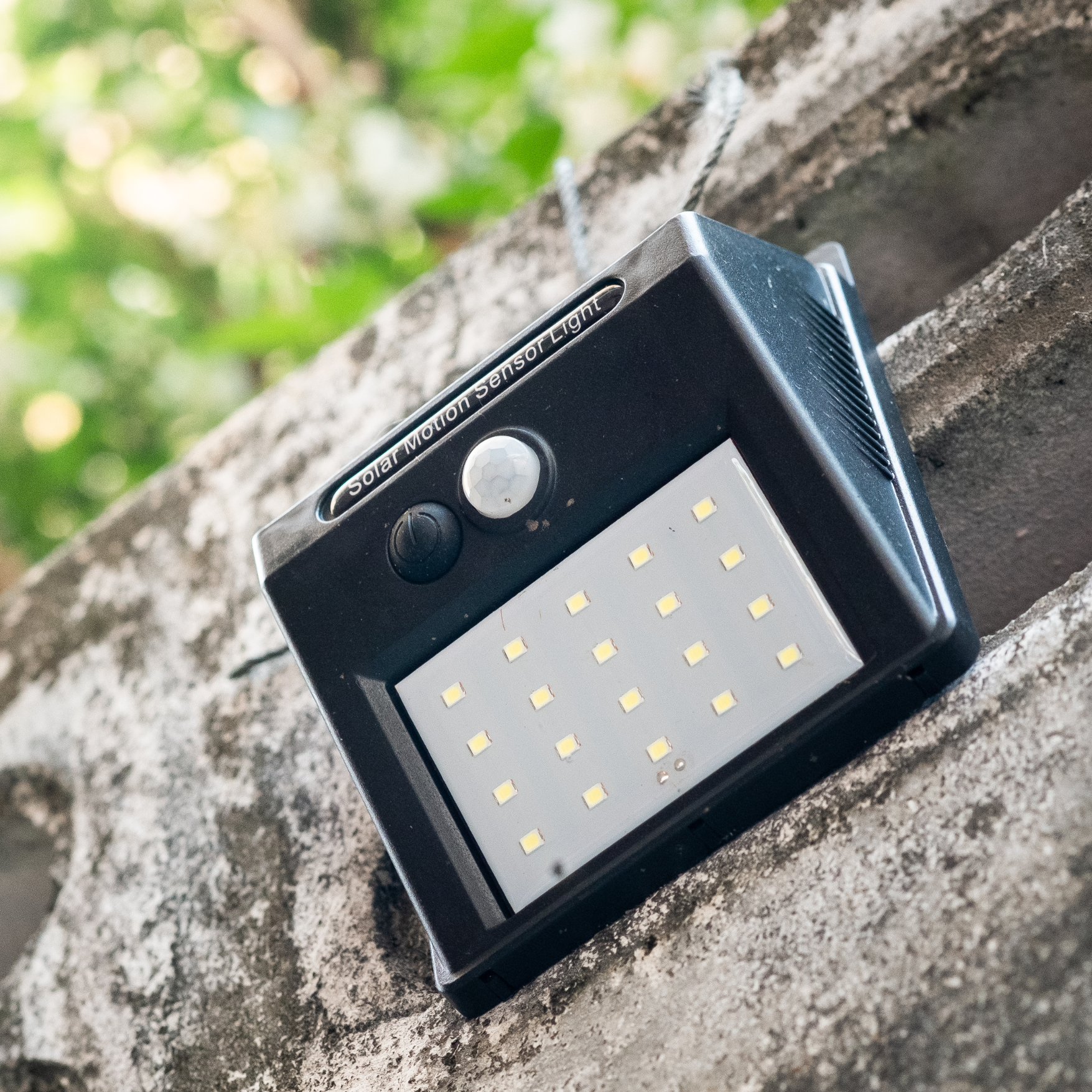 Lighting Your Outdoor Space: What to Know Before You Buy