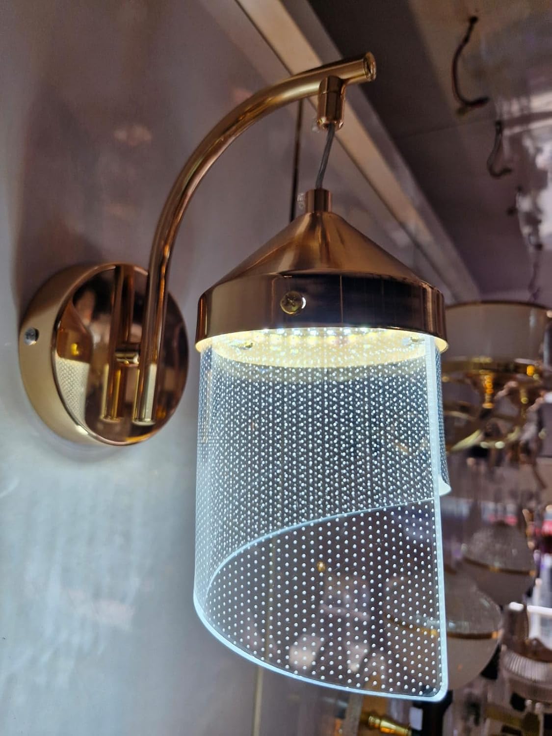 Gold LED Wall Sconce – 6W Acrylic Wall Light (3-Color, Model 2)